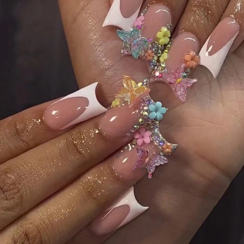 24pc Press On Nail Set from the Nail Bar 💅